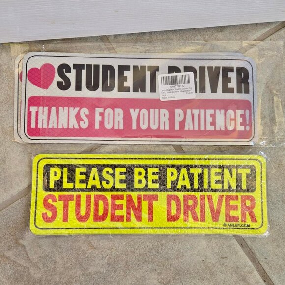 NEW Student Driver Magnet Sign (4 total) - Picture 1 of 12